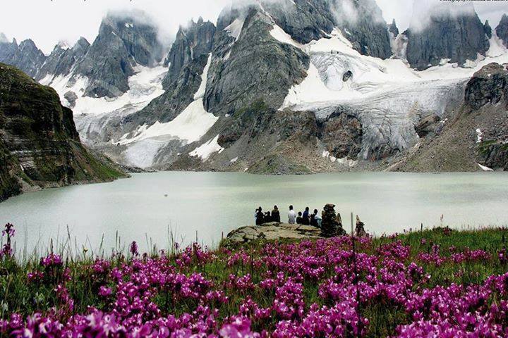 (چٹّہ کھٹّہ جھیل ٠ وادئِ نیلم (آزاد کشمیر